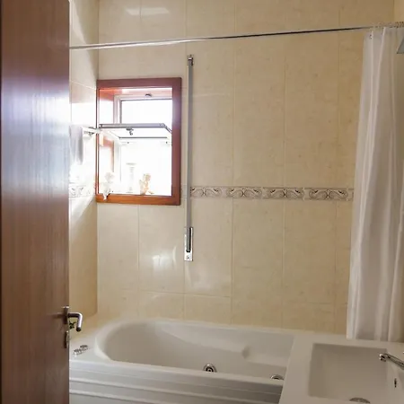 Oporto Airport Apartment Moreira (Porto)